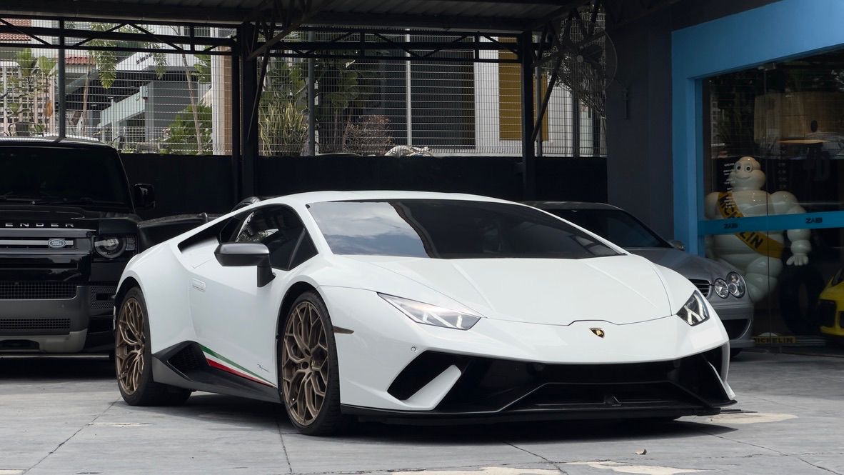 2017 Lamborghini Huracan Performante LP640-4