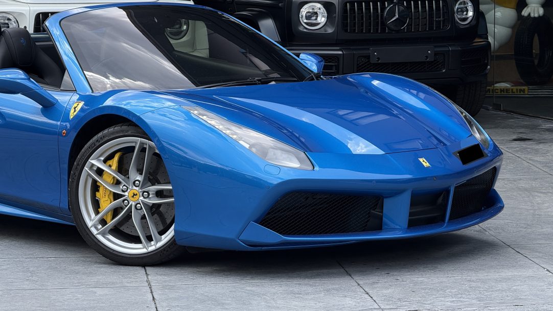 2018 Ferrari 488 Spider - Image 3
