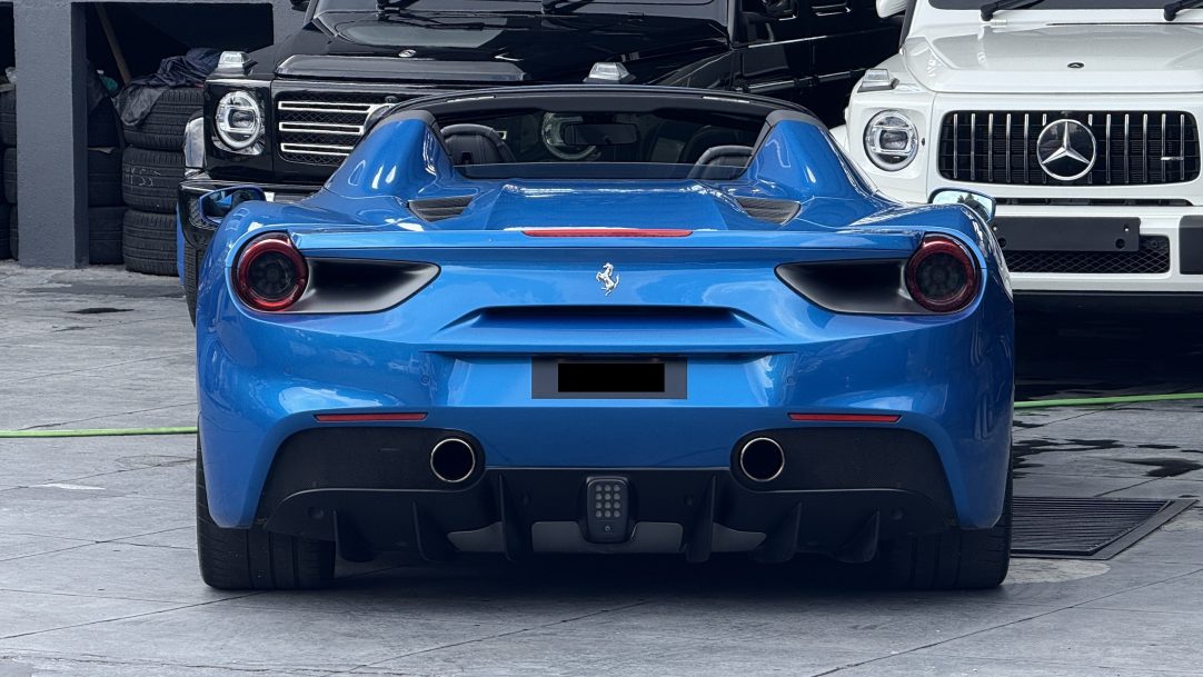 2018 Ferrari 488 Spider - Image 7