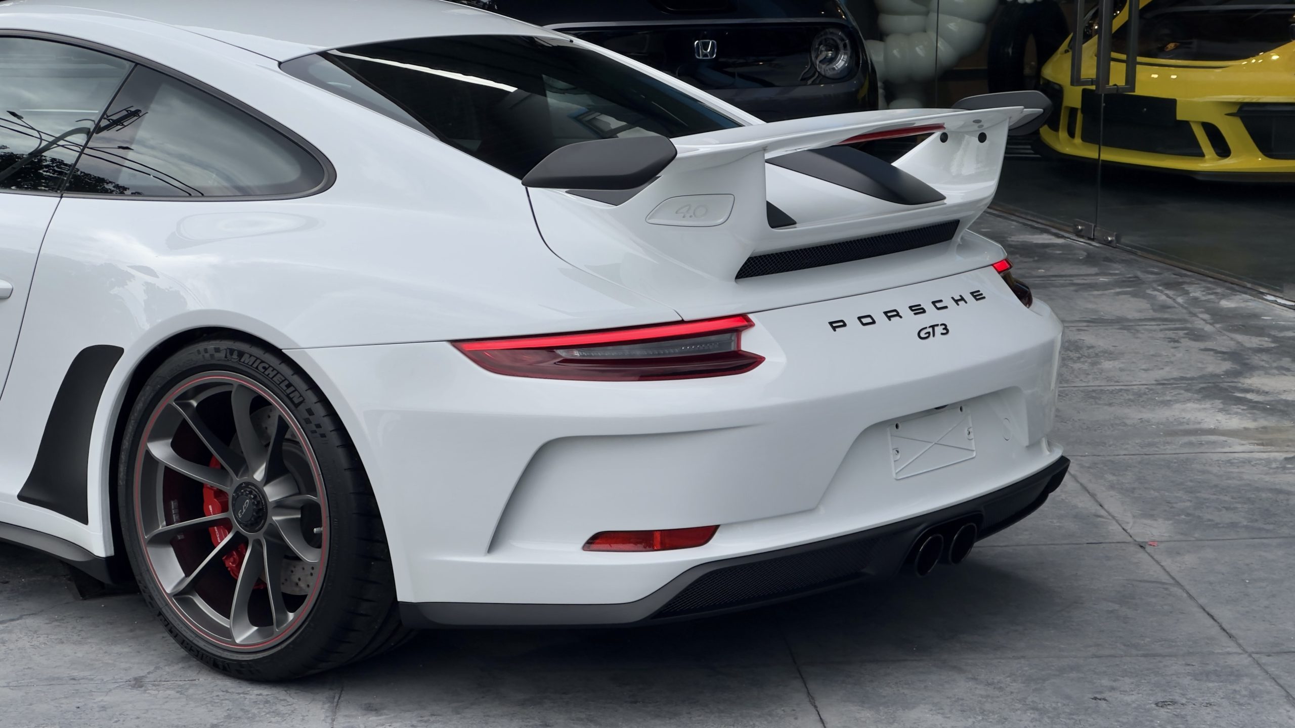 2019 Porsche 911 4.0 GT3 - Image 6