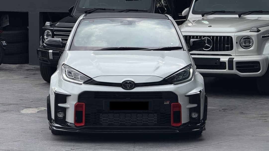 2021 Toyota GR Yaris Performance Pack - Image 3