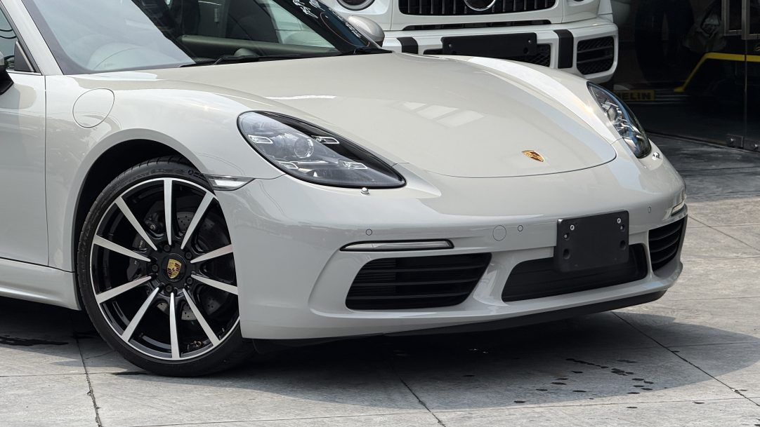 2022 Porsche 718 Cayman (M) - Image 5