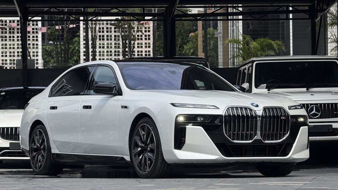 2024 BMW i7 M70 xDrive