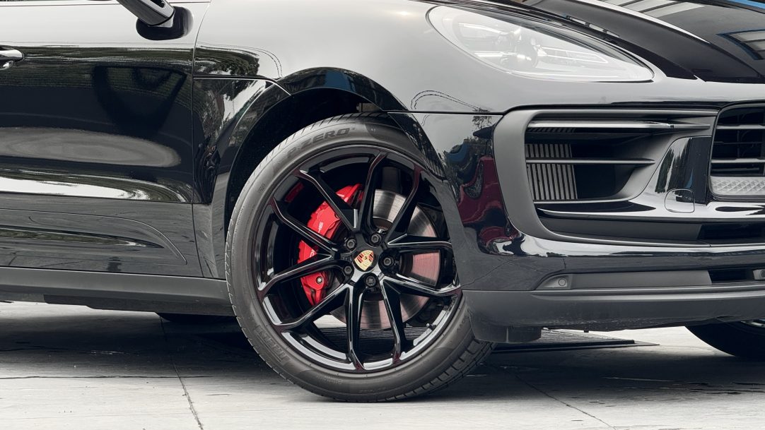 2021 Porsche Macan S - Image 7