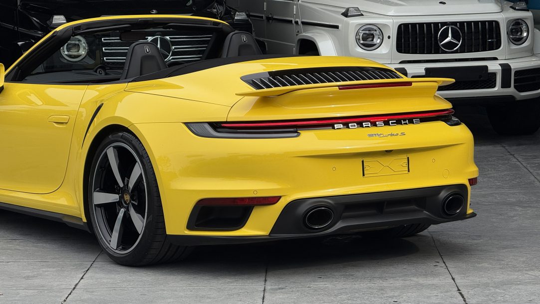 2020 Porsche 911 Turbo S Cabriolet - Image 6
