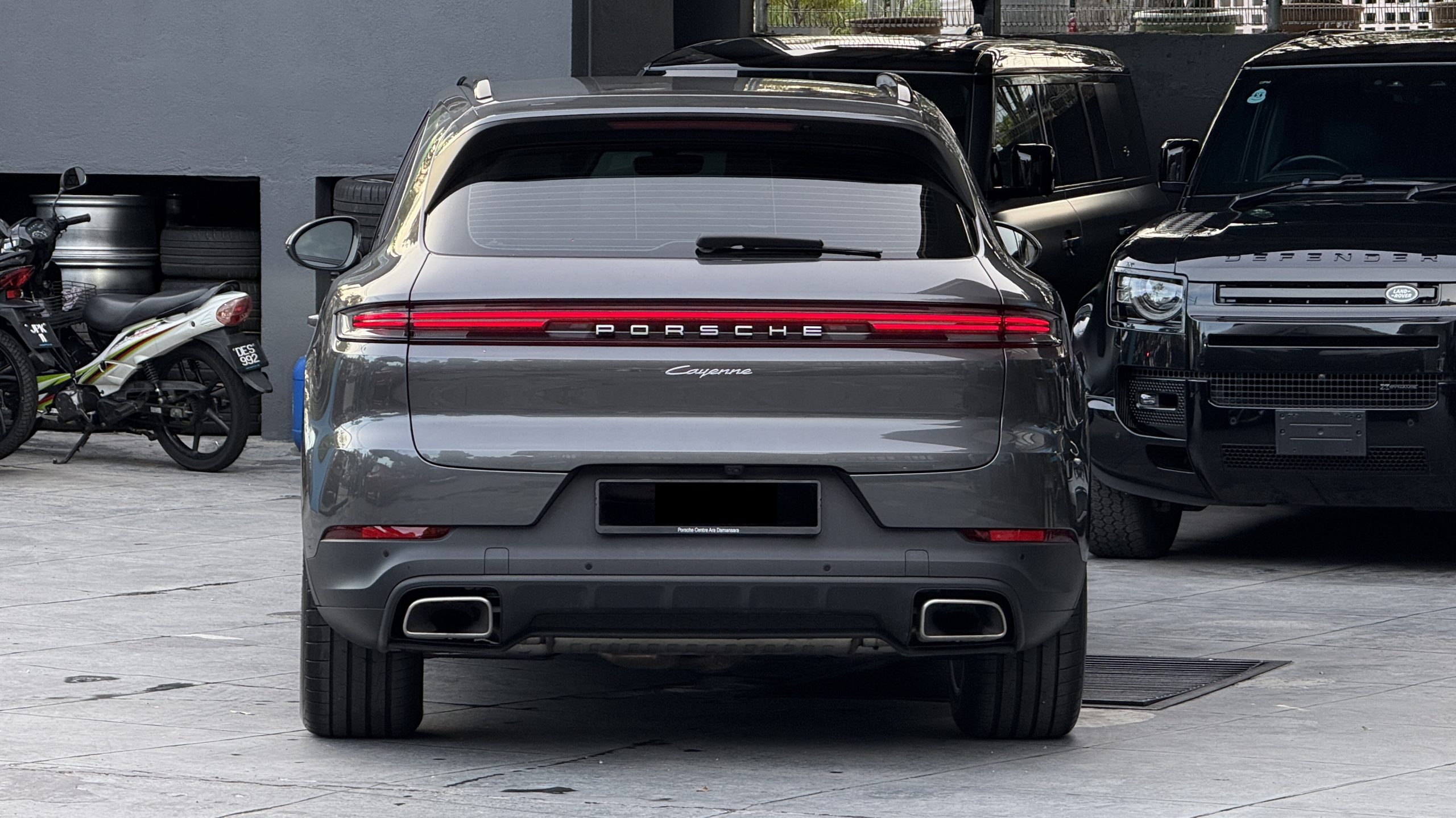 2024 Porsche Cayenne E3 - Image 5